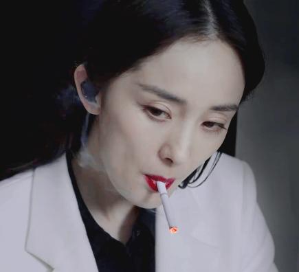 湖南卫视最新口红广告，色彩魔法与友情温馨的魅力展现