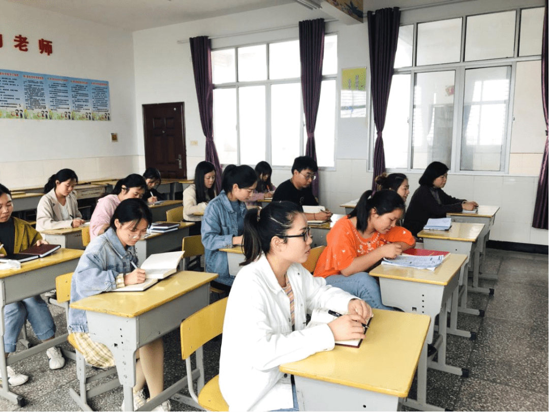疫情追踪最新动态，学习变迁中的自信与成就力量