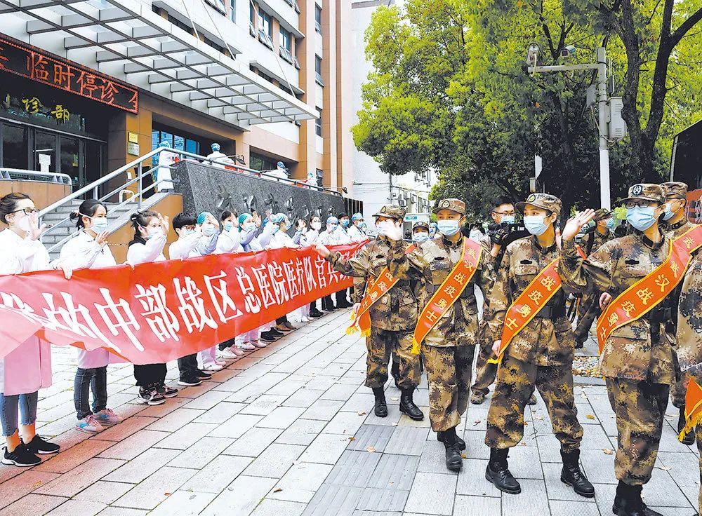 美新冠最新疫情，严峻挑战下的积极应对