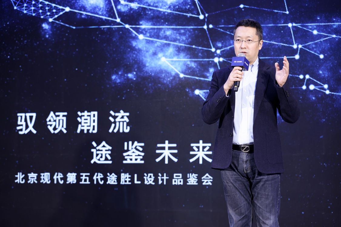 颜海林新动态引领科技潮流重塑未来生活体验