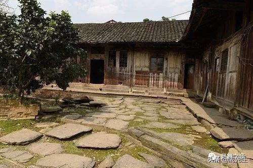 父子房产转移新规详解与观点论述，最新政策解读及影响分析