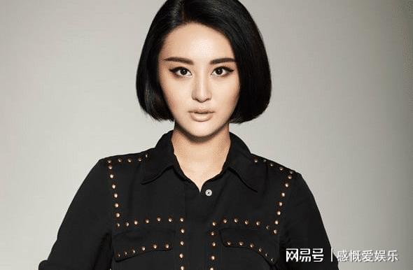 演员雷蕾，舞台到荧屏的跃迁之路——自信与成就感的交织展现