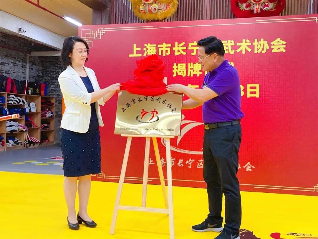 深圳市长最新消息，城市发展的脉搏与温馨日常共融