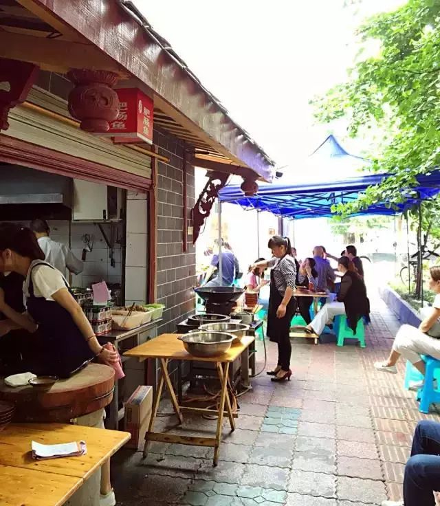 揭秘油价股票动态背后的隐秘宝藏，特色小店的探索之旅