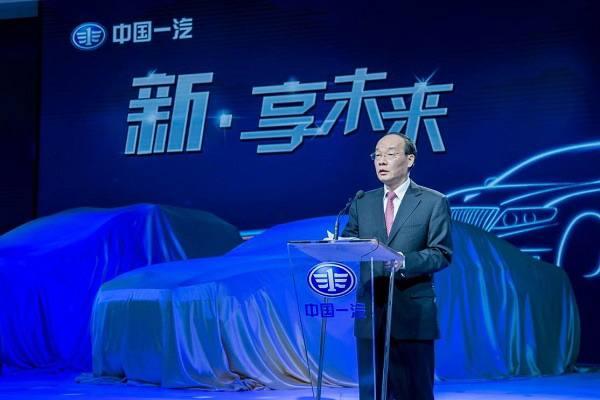 宁航一最新作品鼠妇，自信与成就感的励志幽默之旅