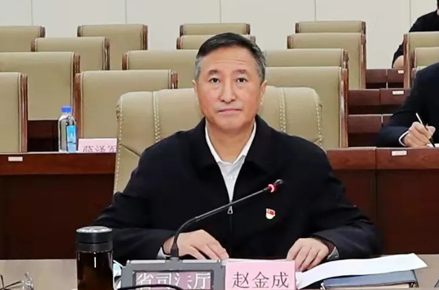 监狱局刘江华励志之路，见证自信与成长的新篇章