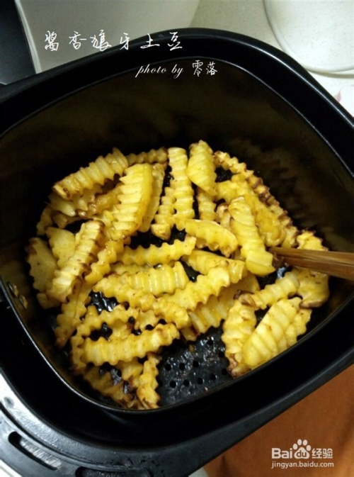 狼牙最新系列，小巷美食天堂的独特风味