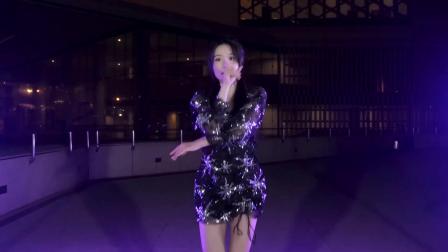 最新国产午夜风情，领略与众不同的夜晚魅力！