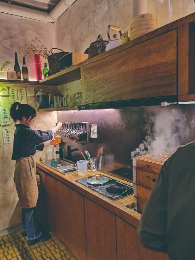 小巷深处的特色小店探秘，最新热点播报